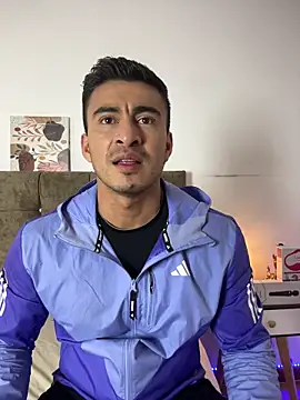 Chris Clarck online show from November 2025 07:47:01 PM