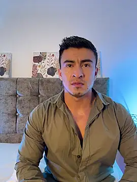 Chris Clarck online show from February 2026 07:03:02 PM