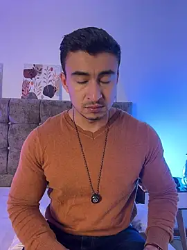 Chris Clarck online show from April 2026 07:10:02 PM