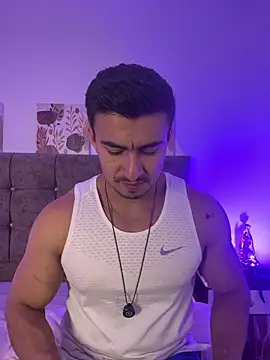 Chris Clarck online show from April 2026 07:20:01 PM