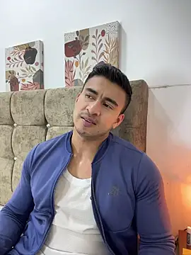 Chris Clarck online show from November 2025 07:40:01 PM