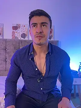 Chris Clarck online show from April 2026 07:18:01 PM