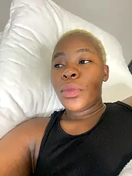 MiyaXo2 online show from November 2025 11:59:02 PM