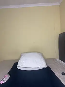 MiyaXo2 online show from December 2025 07:26:02 PM