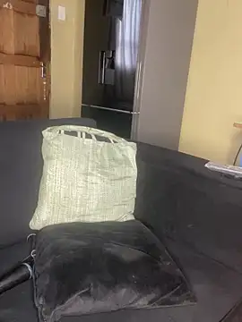 MiyaXo2 online show from April 2026 02:53:01 PM