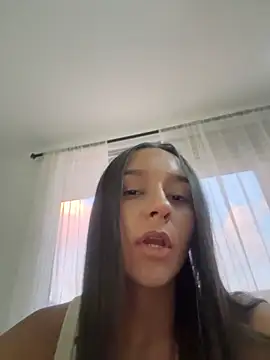 Brunettecollins05 online show from March 2026 11:17:01 PM