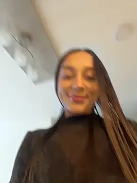 Brunettecollins05 online show from April 2026 06:45:02 PM