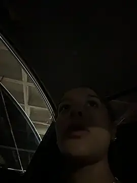 Brunettecollins05 online show from April 2026 07:42:01 PM