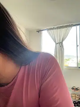 Brunettecollins05 online show from March 2026 10:05:01 PM