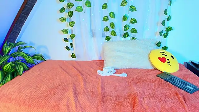 alanaa gomezz online show from April 2026 05:58:01 PM