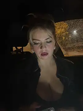 jordynjace online show from November 2025 09:30:01 PM