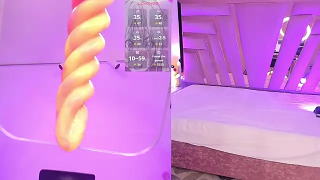 FiorellaRicci  online show from January 2026 01:40:01 PM