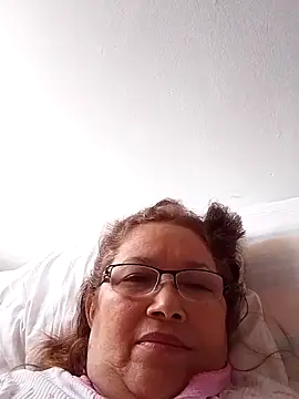 Snapshot of Cessi50 chatting on June 2026 12:11:01 PM Cessi50 online show from June 2026 12:11:01 PM