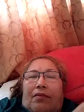 Snapshot of Cessi50 chatting on November 2025 08:46:01 PM Cessi50 online show from November 2025 08:46:01 PM