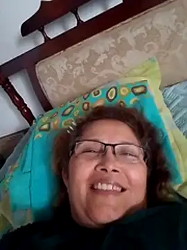 Cessi50 online show from April 2026 07:49:01 PM