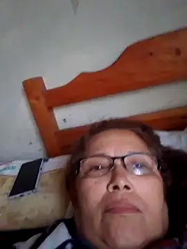 Snapshot of Cessi50 chatting on June 2026 01:10:01 PM Cessi50 online show from June 2026 01:10:01 PM