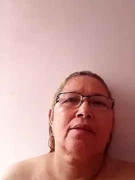 Snapshot of Cessi50 chatting on November 2025 03:15:02 PM Cessi50 online show from November 2025 03:15:02 PM