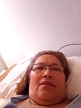 Snapshot of Cessi50 chatting on July 2026 03:15:01 PM Cessi50 online show from July 2026 03:15:01 PM