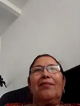 Cessi50 online show from February 2026 06:54:01 PM