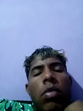 Snapshot of Mack_tom chatting on December 2025 05:54:01 AM Mack tom online show from December 2025 05:54:01 AM