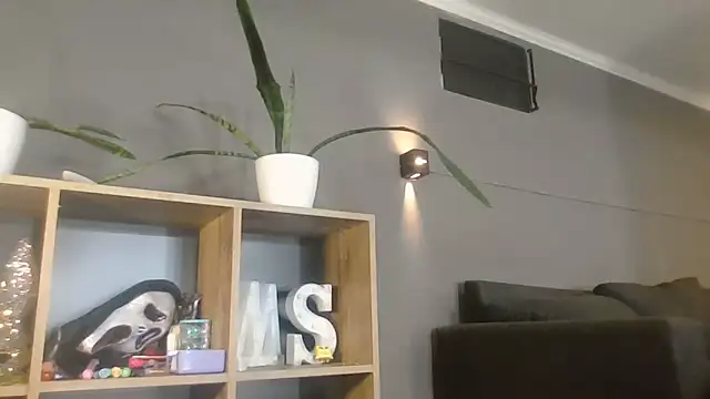 mickystrumia23 online show from November 2025 04:45:02 PM