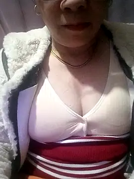 small-house123 online show from December 2025 07:57:01 PM