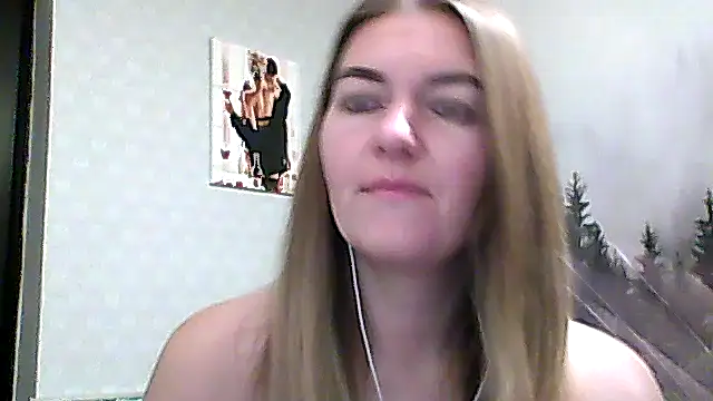 Snapshot of CandyOLimeX chatting on November 2025 10:21:01 PM CandyOLimeX online show from November 2025 10:21:01 PM