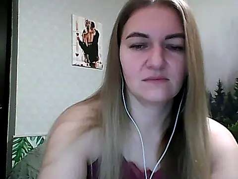 Snapshot of CandyOLimeX chatting on November 2025 09:14:01 PM CandyOLimeX online show from November 2025 09:14:01 PM