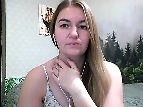 Snapshot of CandyOLimeX chatting on November 2025 10:26:02 PM CandyOLimeX online show from November 2025 10:26:02 PM