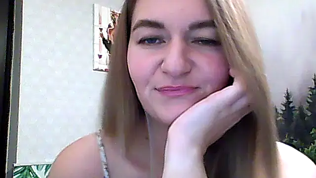 Snapshot of CandyOLimeX chatting on November 2025 09:36:01 PM CandyOLimeX online show from November 2025 09:36:01 PM