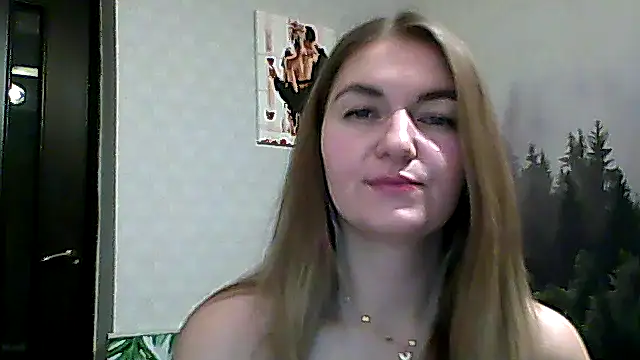 Snapshot of CandyOLimeX chatting on December 2025 10:48:02 PM CandyOLimeX online show from December 2025 10:48:02 PM