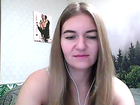 Snapshot of CandyOLimeX chatting on November 2025 09:40:01 PM CandyOLimeX online show from November 2025 09:40:01 PM