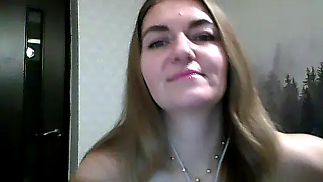 Snapshot of CandyOLimeX chatting on December 2025 10:03:02 PM CandyOLimeX online show from December 2025 10:03:02 PM