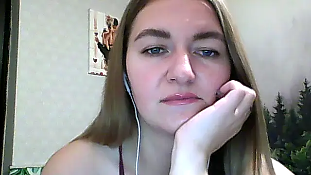 Snapshot of CandyOLimeX chatting on November 2025 09:26:02 PM CandyOLimeX online show from November 2025 09:26:02 PM