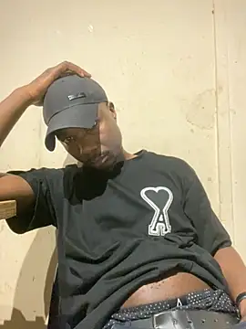 Snapshot of Ndodemnyama@xh chatting on November 2025 05:16:02 PM Ndodemnyamaxh online show from November 2025 05:16:02 PM