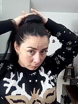 Snapshot of NathyMilf_ chatting on December 2025 04:02:02 AM NathyMilf online show from December 2025 04:02:02 AM