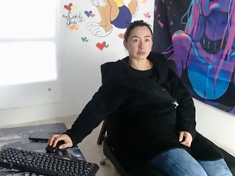 Snapshot of NathyMilf_ chatting on November 2025 11:03:02 AM NathyMilf online show from November 2025 11:03:02 AM