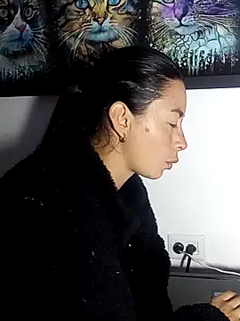 Snapshot of NathyMilf_ chatting on November 2025 08:29:02 AM NathyMilf online show from November 2025 08:29:02 AM