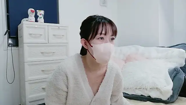 Snapshot of Sana_84 chatting on April 2026 09:49:01 AM Sana 84 online show from April 2026 09:49:01 AM