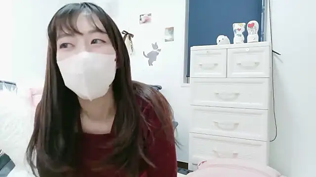 Snapshot of Sana_84 chatting on April 2026 09:17:01 AM Sana 84 online show from April 2026 09:17:01 AM