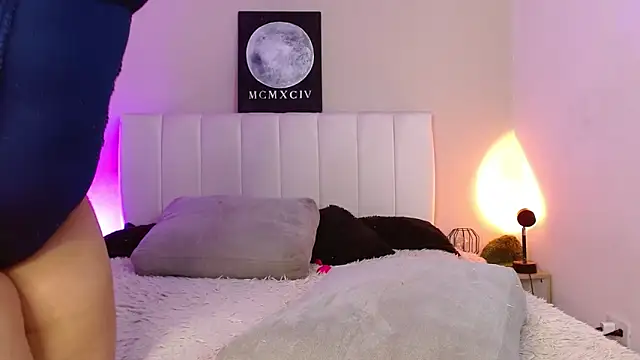 Snapshot of AlexaHart chatting on November 2025 03:23:02 PM AlexaHart online show from November 2025 03:23:02 PM