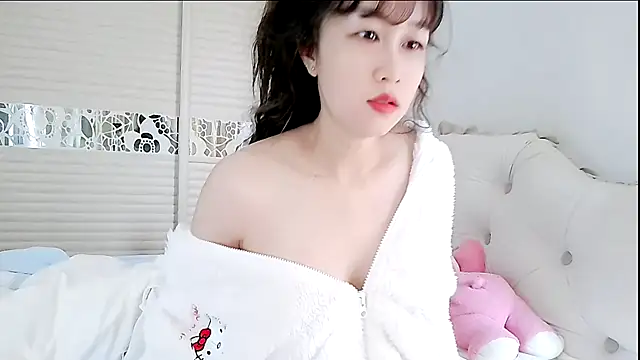 lookbyby online show from January 2026 03:43:02 AM