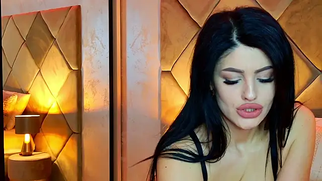 Myla-b online show from February 2026 08:07:01 PM