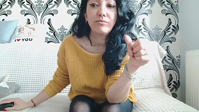 Snapshot of CharmingPearl chatting on March 2026 06:59:02 AM CharmingPearl online show from March 2026 06:59:02 AM