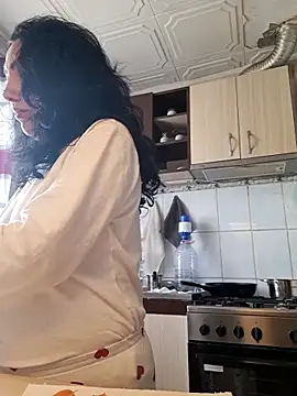 Snapshot of CharmingPearl chatting on March 2026 09:12:02 AM CharmingPearl online show from March 2026 09:12:02 AM