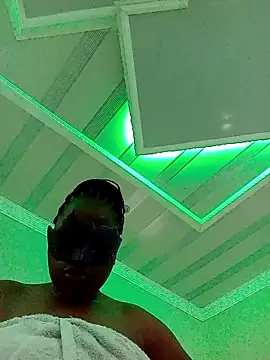 Loveable82 online show from November 2025 04:45:02 PM