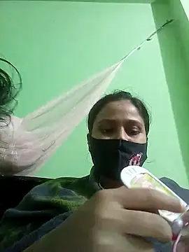 Tina 250 online show from December 2025 01:39:01 PM