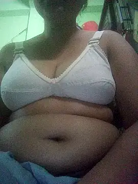 Tina 250 online show from March 2026 06:26:01 AM