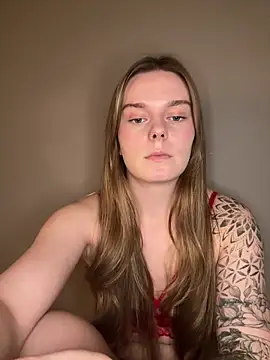 LisaFreierxx online show from April 2026 07:17:01 PM