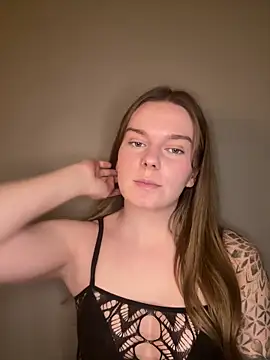 LisaFreierxx online show from April 2026 08:22:02 PM